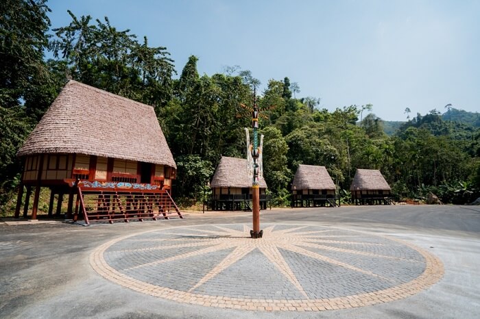 Làng Văn hóa Cơ Tu