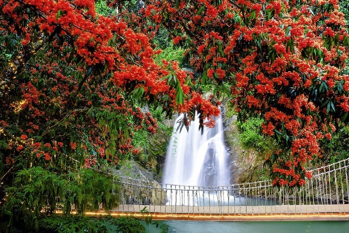 Địa điểm tham quan khác ngoài làng Văn hóa Cơ Tu