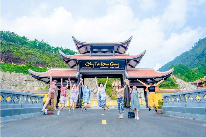 giá vé Cổng Trời Đông Giang