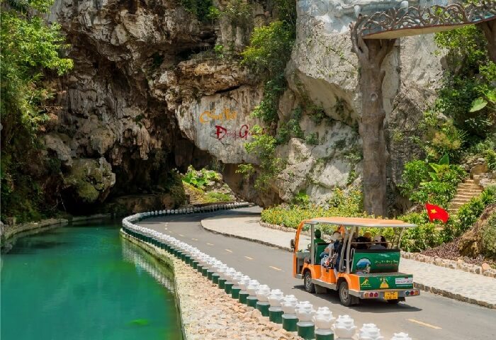 Độ cao Cổng Trời Đông Giang