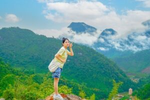 Độ cao Cổng Trời Đông Giang