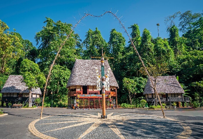 Khách sạn Cổng Trời Đông Giang