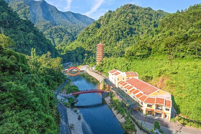 Tour Cổng Trời Đông Giang 2 ngày 1 đêm