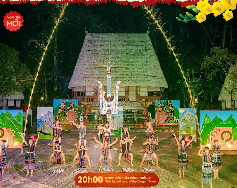 Show diễn Vũ Điệu Đại Ngàn được du khách mong chờ tại Cổng Trời Đông Giang